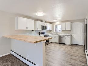 5491 E Warren Avenue 218, Denver CO 80222