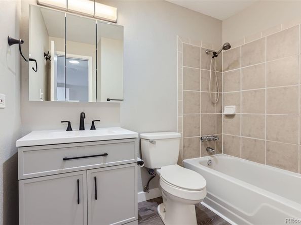 5491 E Warren Avenue 218, Denver CO 80222