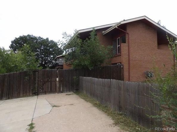 Undisclosed Address #1902589, Wheat Ridge CO 80033