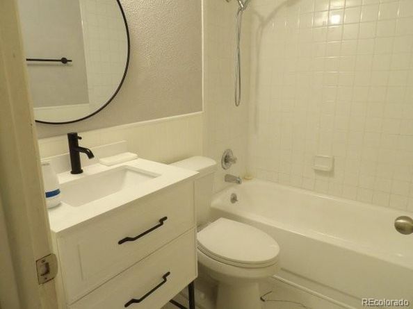 Undisclosed Address #1902589, Wheat Ridge CO 80033