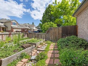 6506 S Robb Way, Littleton CO 80127