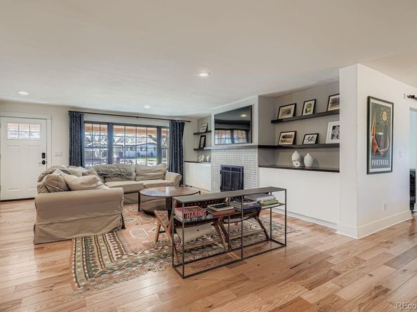 4997 E Iowa Avenue, Denver CO 80222