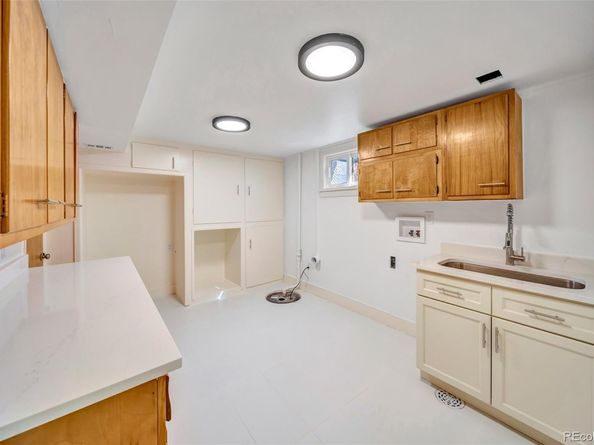 928 S Swadley Street, Lakewood CO 80228