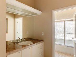 207 Cook Street, Denver CO 80206