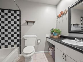 2101 S Victor Street B, Aurora CO 80014