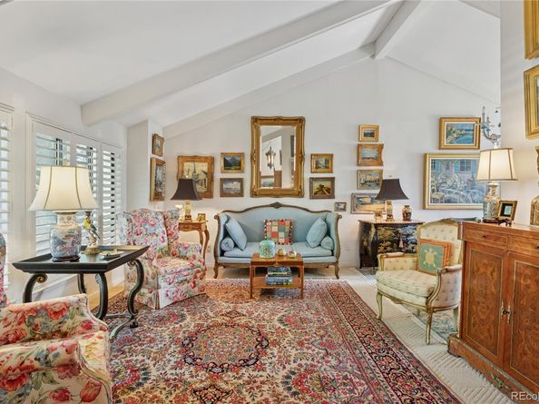 6121 S Forest Court, Centennial CO 80121