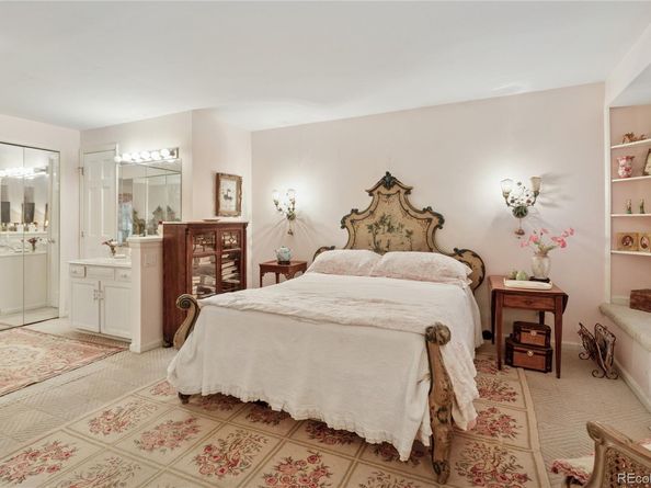 6121 S Forest Court, Centennial CO 80121