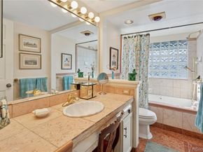 6121 S Forest Court, Centennial CO 80121