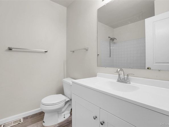 17657 E Loyola Drive D, Aurora CO 80013