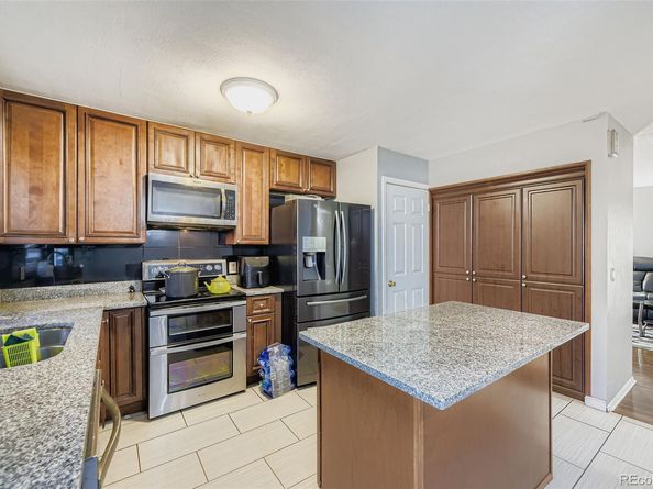 1629 S Ivory Circle E, Aurora CO 80017