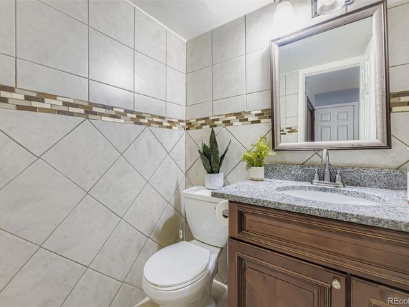 1629 S Ivory Circle E, Aurora CO 80017