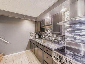 1629 S Ivory Circle E, Aurora CO 80017