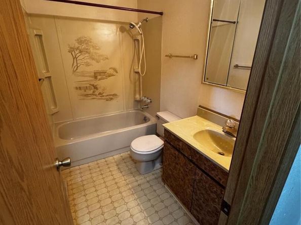 1066 W 88th Avenue, Thornton CO 80260