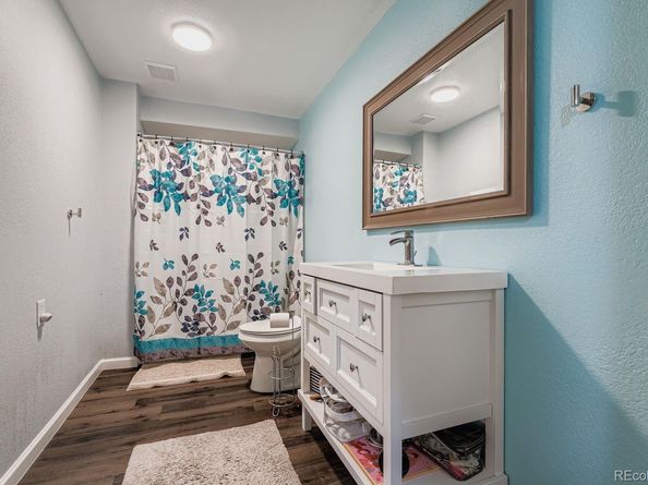 3051 S Espana Way, Aurora CO 80013