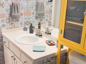 Undisclosed Address #7366633, Denver CO 80210