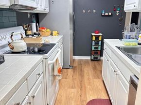 Undisclosed Address #7366633, Denver CO 80210