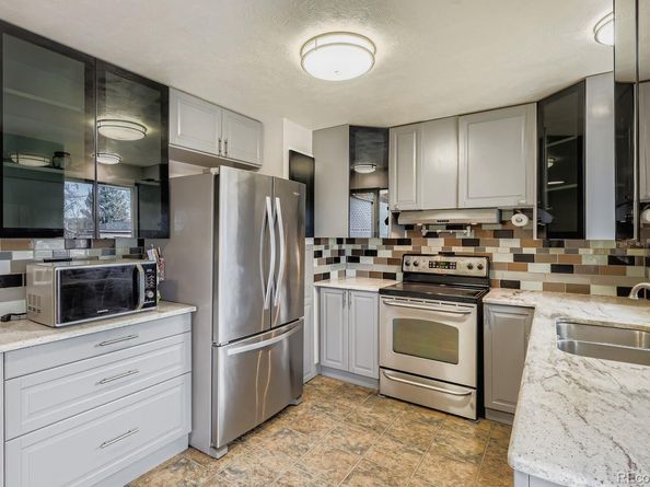 10605 W Dakota Avenue, Lakewood CO 80226