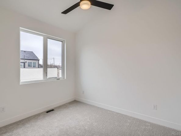 10187 W 38th Avenue, Wheat Ridge CO 80033