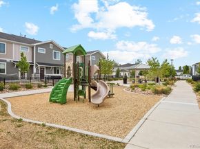 762 Stonebridge Drive, Longmont CO 80503