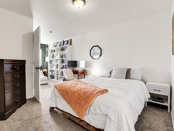 5255 Memphis Street 1023, Denver CO 80239
