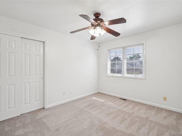2425 Willow Lane, Longmont CO 80503