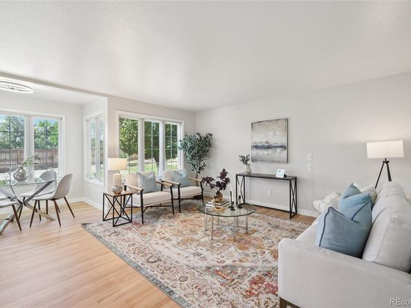 2425 Willow Lane, Longmont CO 80503