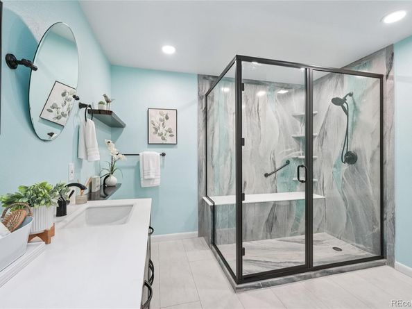 2425 Willow Lane, Longmont CO 80503