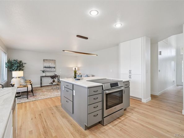 2425 Willow Lane, Longmont CO 80503