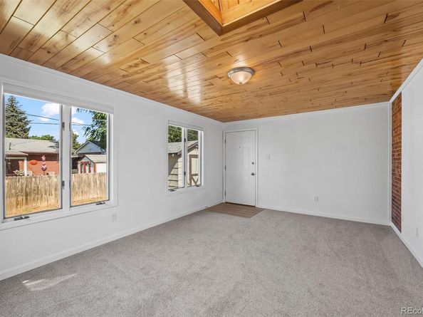 1035 Iris Street, Broomfield CO 80020