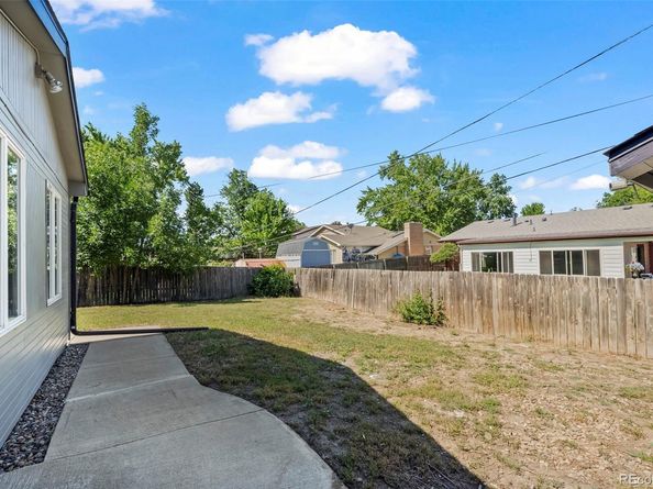1035 Iris Street, Broomfield CO 80020