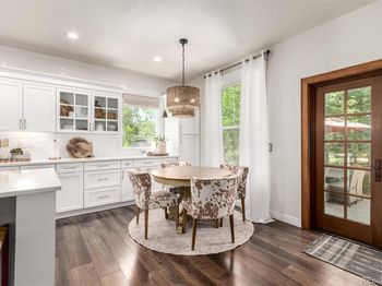 3290 Discovery Court