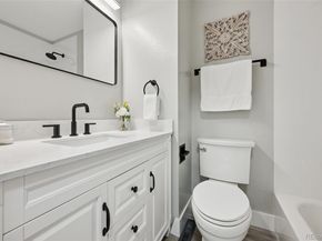 155 Paris Circle, Aurora CO 80011
