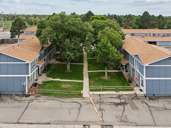 155 Paris Circle, Aurora CO 80011