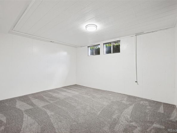 155 Paris Circle, Aurora CO 80011