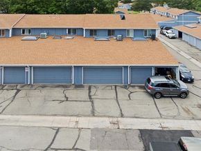 155 Paris Circle, Aurora CO 80011