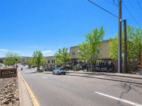 722 Washington Avenue 306, Golden CO 80401