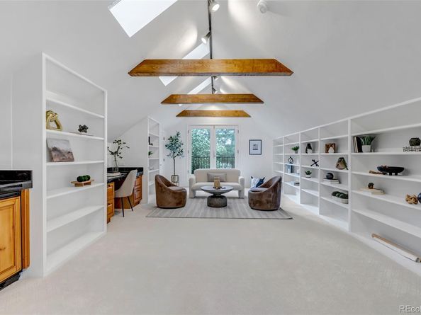 17 E Belleview Lane, Greenwood Village CO 80121