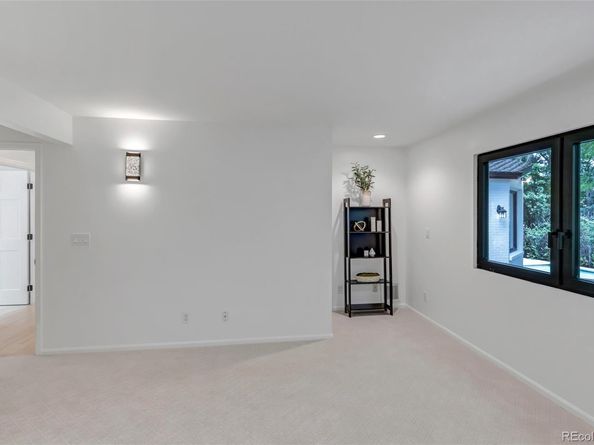 17 E Belleview Lane, Greenwood Village CO 80121