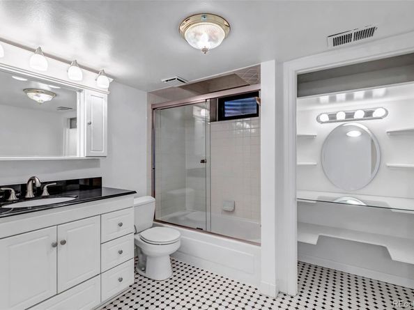17 E Belleview Lane, Greenwood Village CO 80121