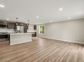 19 Placer Avenue, Longmont CO 80504