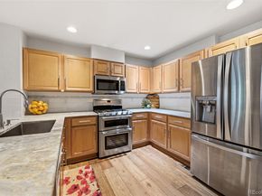658 S Yarrow Street, Lakewood CO 80226