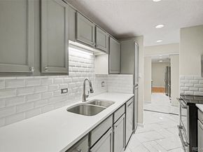 2375 S Linden Court 115, Denver CO 80222