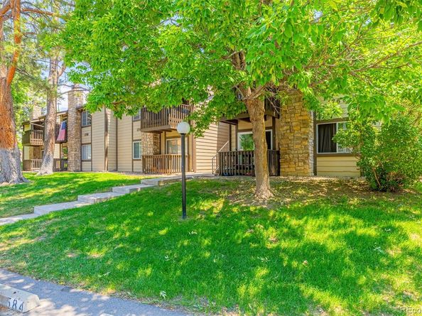 1760 S Pitkin Circle B, Aurora CO 80017