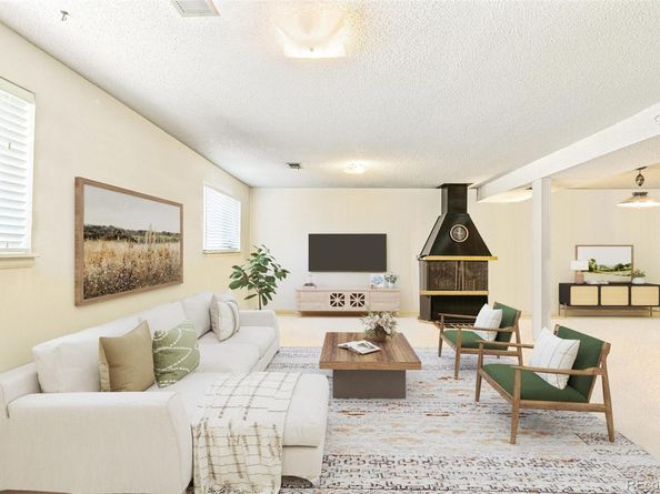 1011 S Nile Way, Aurora CO 80012
