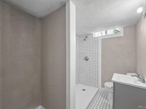 9801 E 8th Avenue, Aurora CO 80010