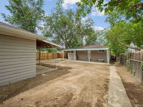 9801 E 8th Avenue, Aurora CO 80010