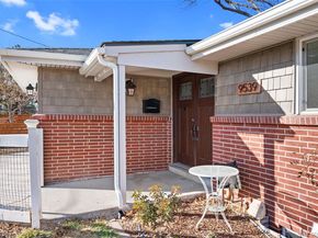 9539 Grandview Avenue, Arvada CO 80002