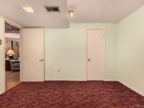 2112 S Olathe Street, Aurora CO 80013