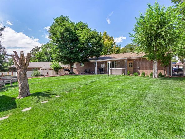 2112 S Olathe Street, Aurora CO 80013