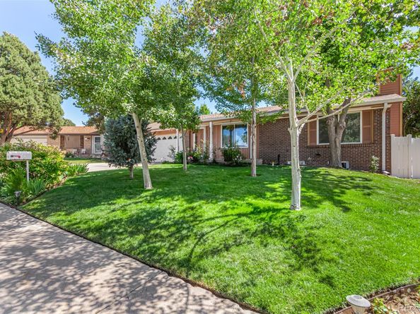 2112 S Olathe Street, Aurora CO 80013